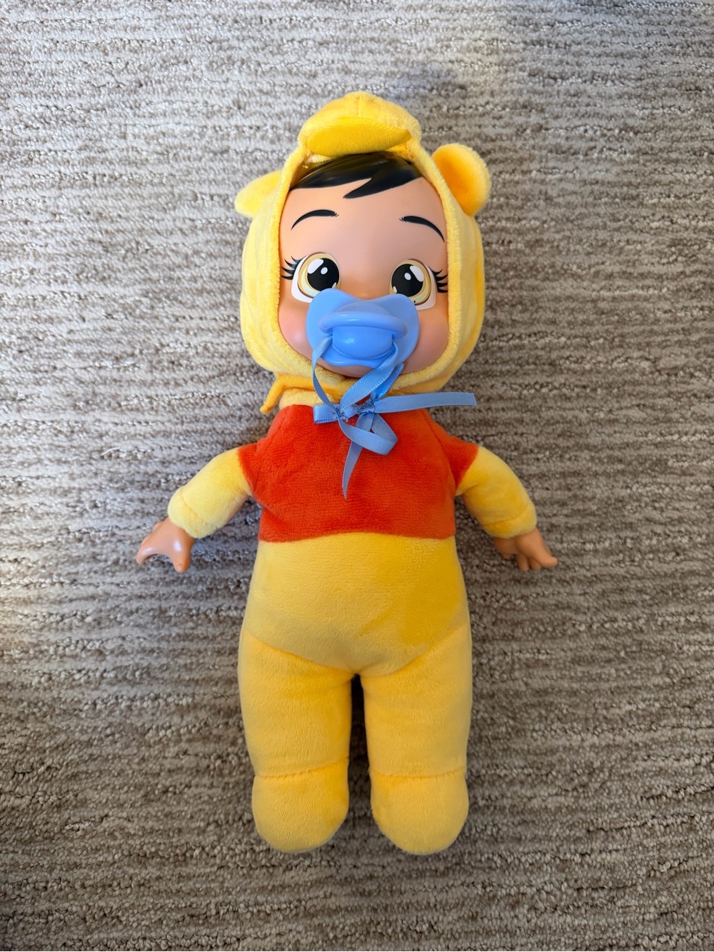 Winnie the Pooh Cry Baby- Like New